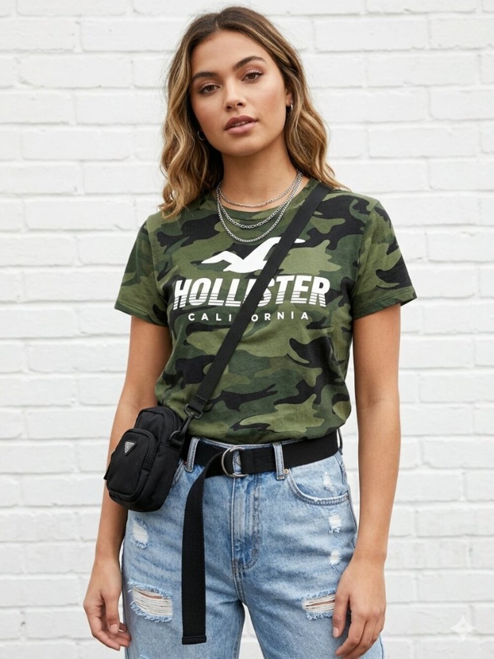 Hollister Co. Camouflage Cotton Graphic Logo Tee Shirt Size M Unisex Abercrombie